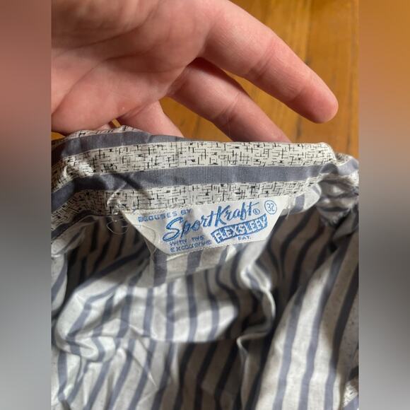 40s Vintage Grey Two Piece Striped Skirt Suit - Picture 7 of 11